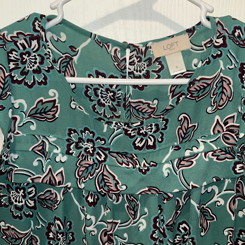 (5) Loft Bundle Blouses - image 7